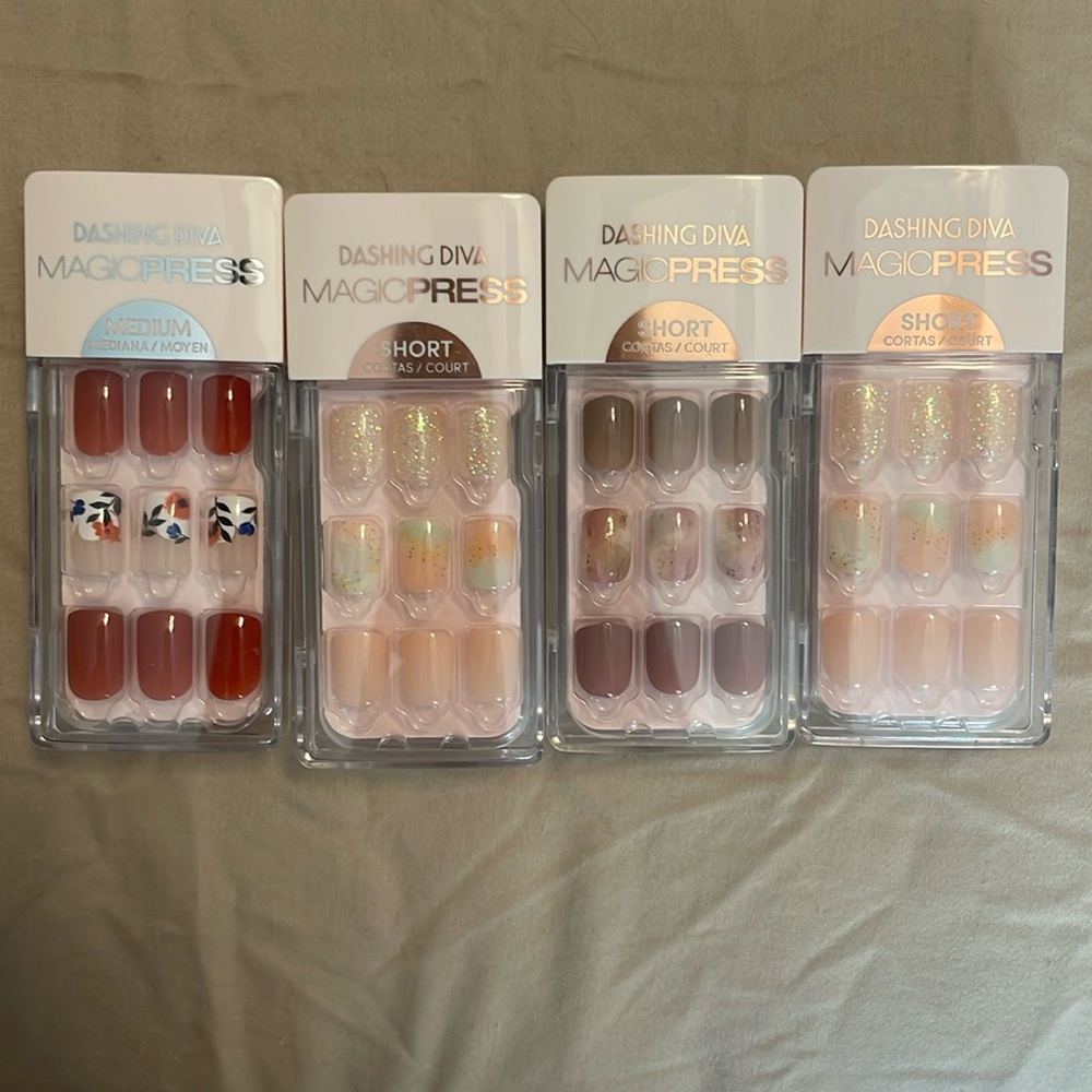 Magic Press Nails